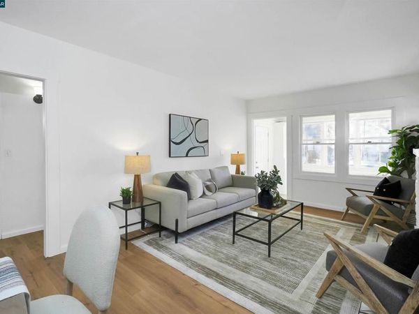 2596 Macarthur Blvd, Oakland, CA 94602