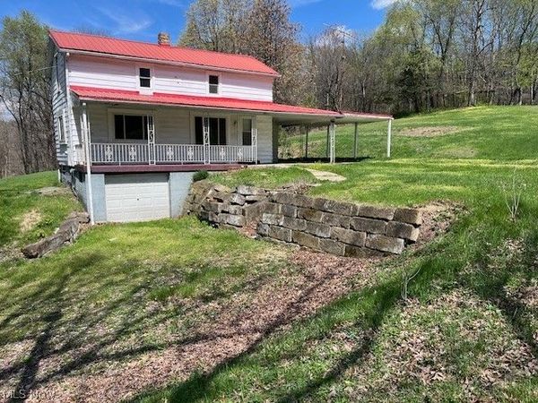 686 Township Road 223 , Richmond, OH 43944