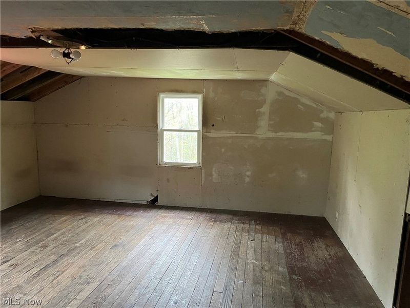 686 Township Road 223, Richmond, OH 43944 Photo 8