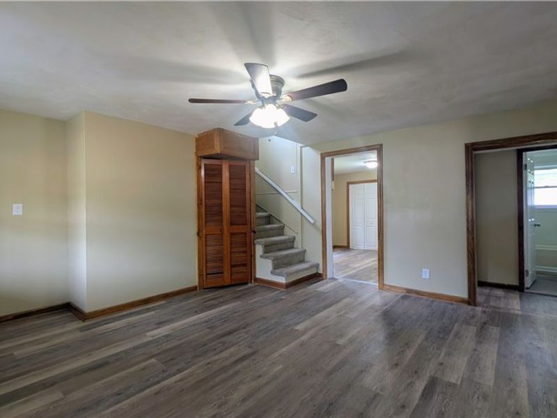 221 Grandview Avenue, Tiltonsville, OH 43963 Photo 6
