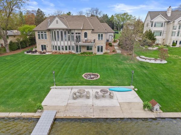W356N5136 Lakeshore DRIVE, Oconomowoc, WI 53066