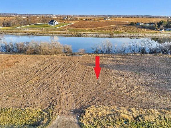 4325 LOST DAUPHIN ROAD, De Pere, WI 54115