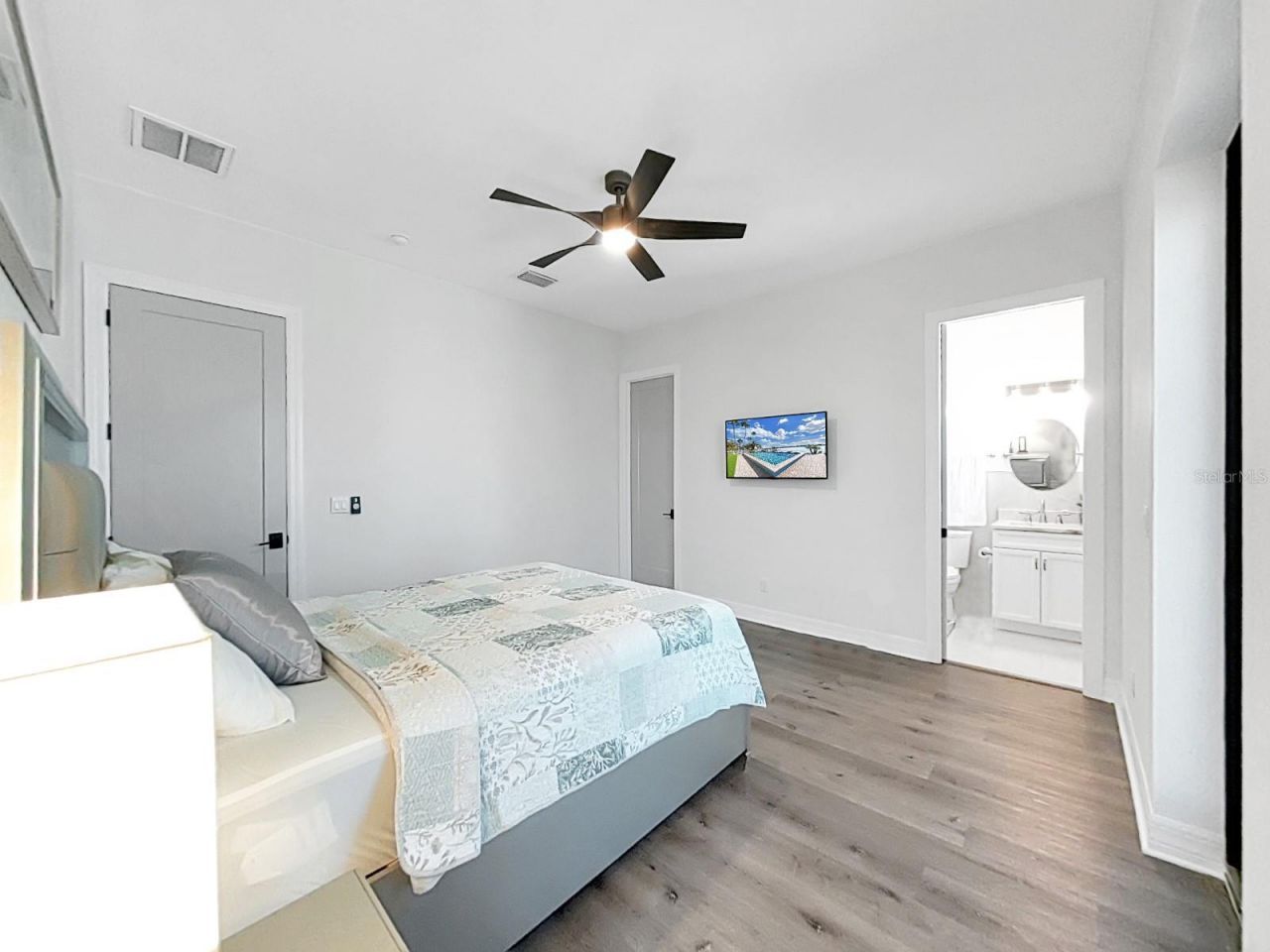 882 Bay Point Drive , Madeira Beach, FL 33708 Photo