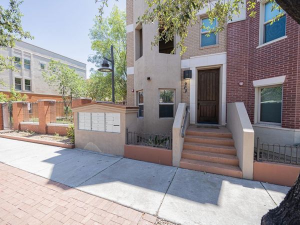 563 W 6th Street, Tempe, AZ 85281