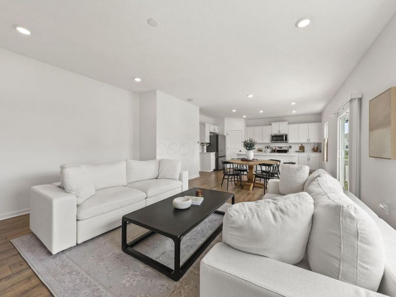 934 Caroline Drive , Plain City, OH 43064 Photo 16