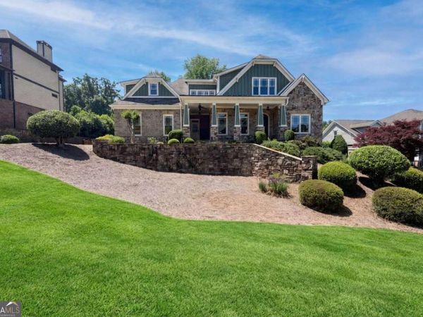 2036 Westwood Circle SE, Smyrna, GA 30080