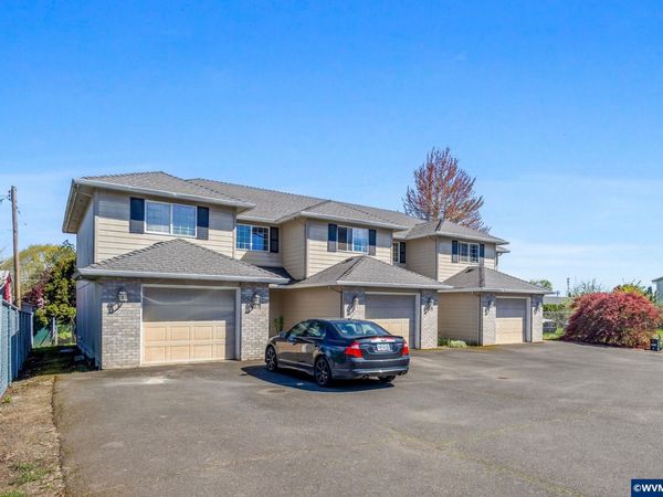 427-441 Warren St S, Monmouth, OR 97361