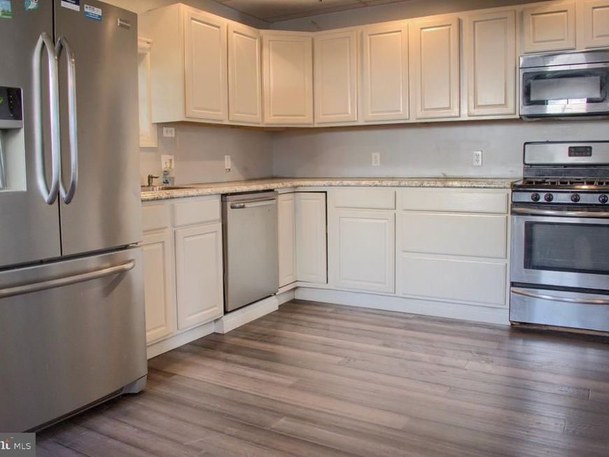 714 Mulberry Street W , Shamokin, PA 17872 Main Photo