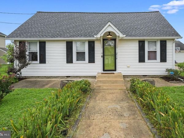 219 S WEST STREET , HARRINGTON, DE 19952