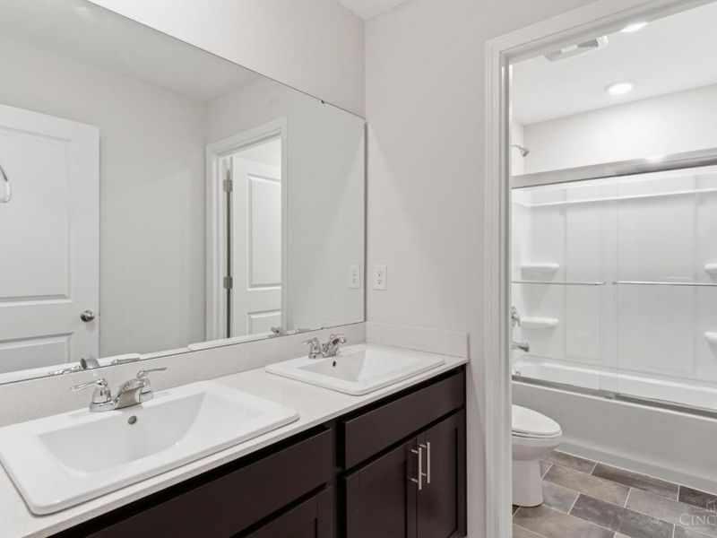 5049 Lakeview Drive, Hamilton Twp, OH 45152 Photo 28