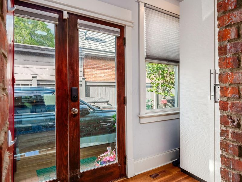 543 Mohawk Street, Columbus, OH 43206 Photo 5