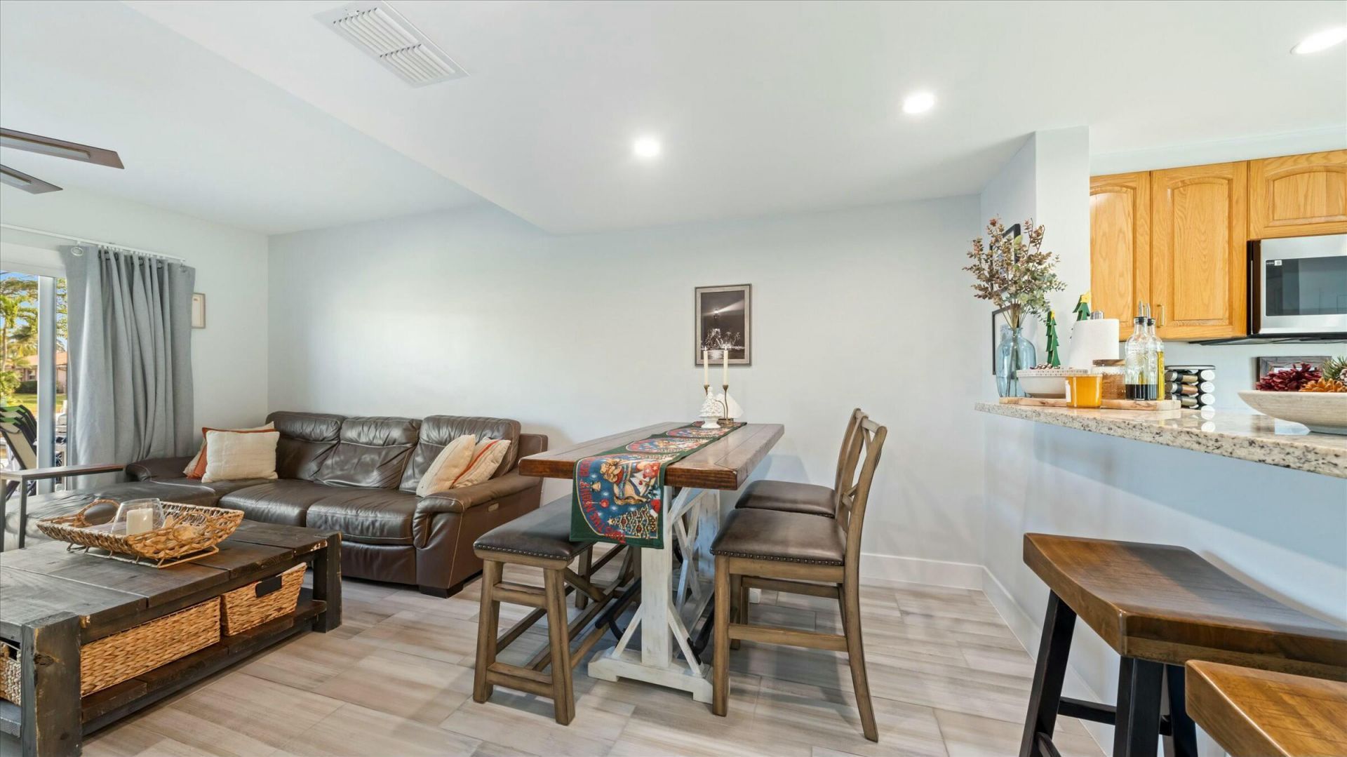2555 NE 15th Street, Pompano Beach, FL 33062 Photo