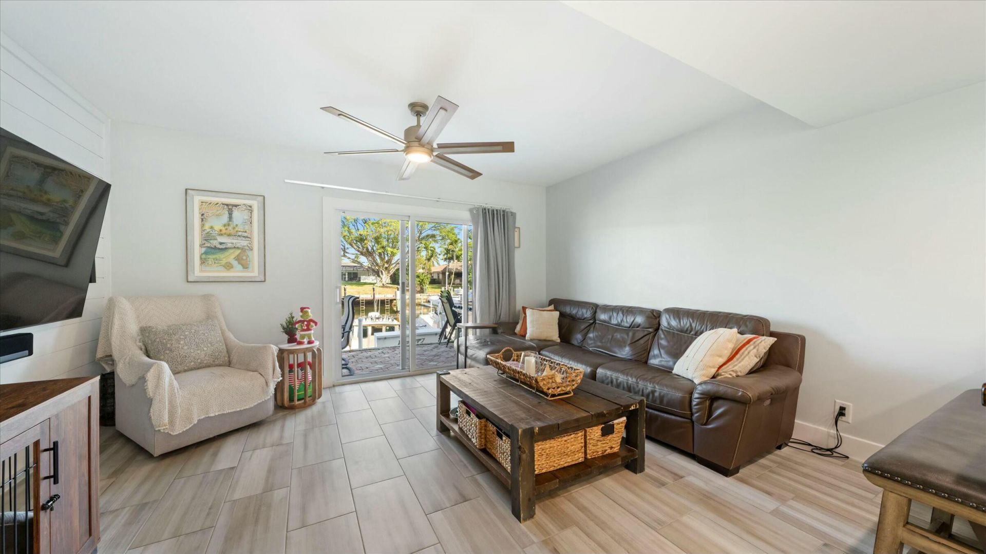 2555 NE 15th Street, Pompano Beach, FL 33062 Photo