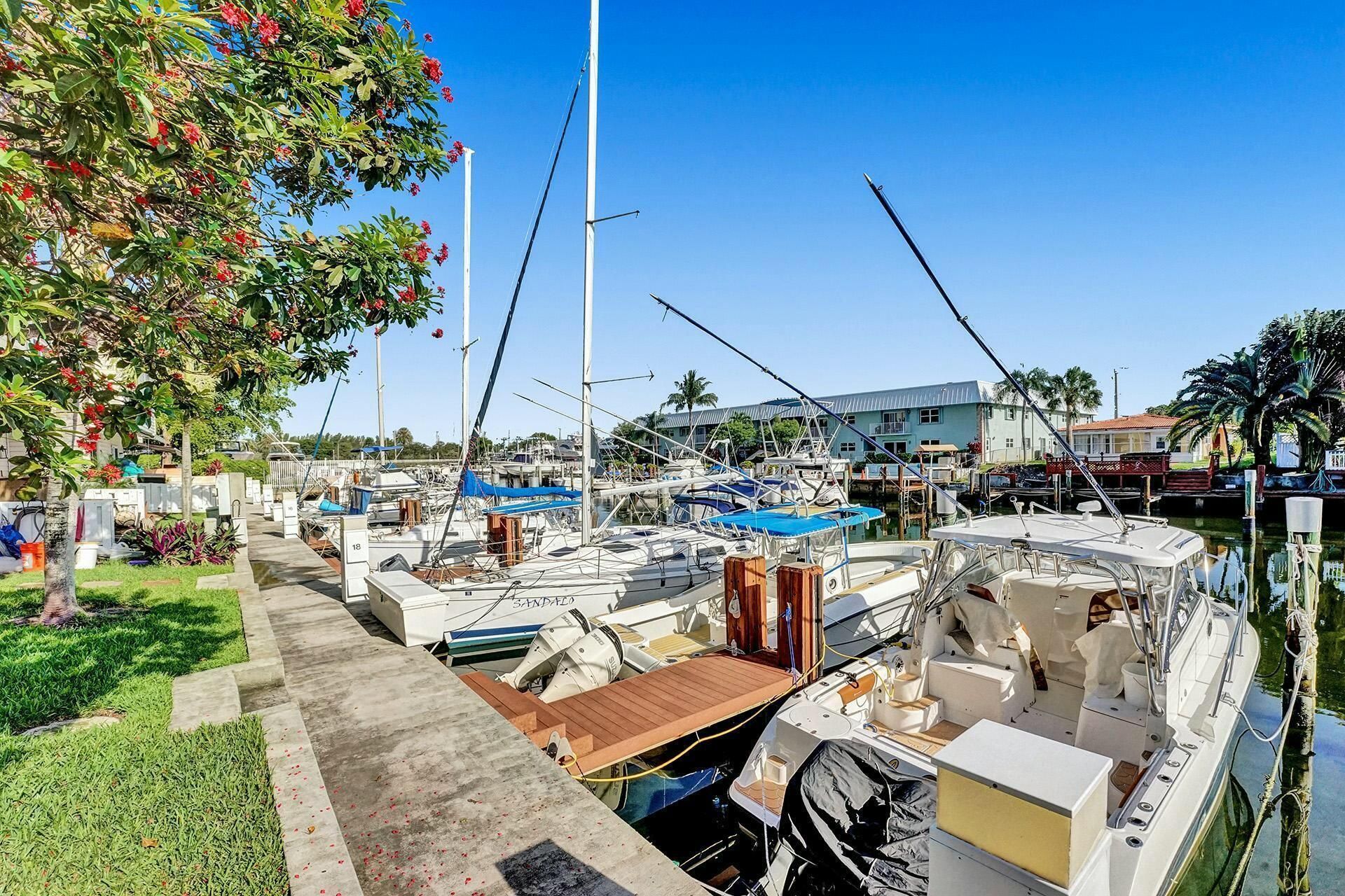 2555 NE 15th Street, Pompano Beach, FL 33062 Photo