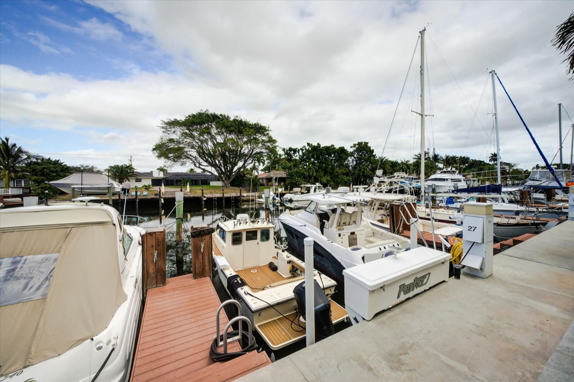 2555 NE 15th Street, Pompano Beach, FL 33062 Photo
