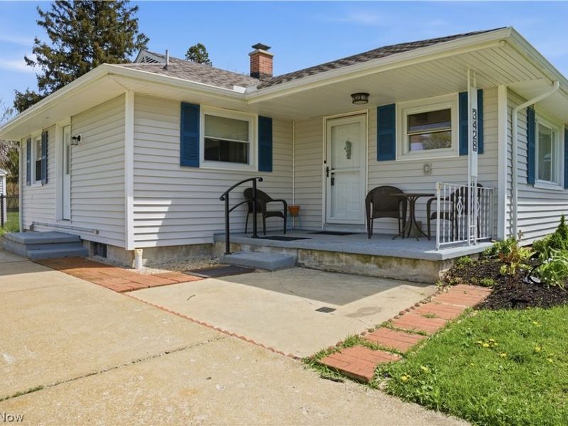 3428 Vineland Avenue, Ashtabula, OH 44004 Photo 3