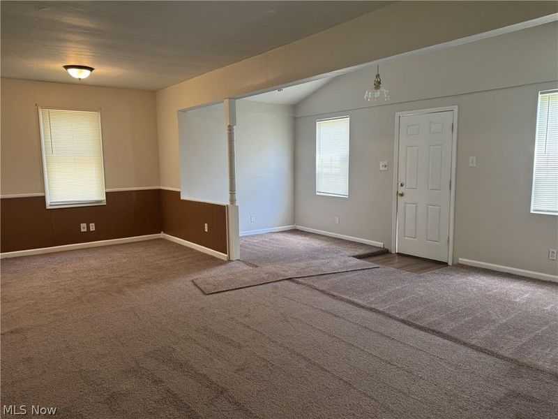844 Ardella Avenue, Akron, OH 44306 Photo 2