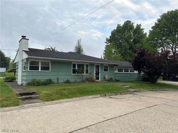 5515 Grand Central Avenue, Vienna, WV 26105