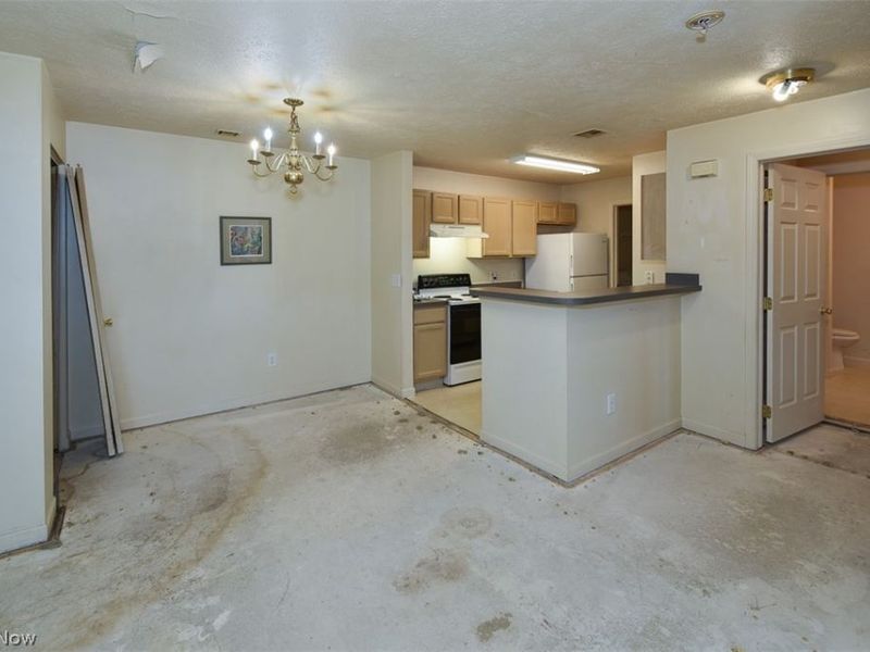 29828 Center Ridge Drive , Unit 217, Westlake, OH 44145 Photo 10