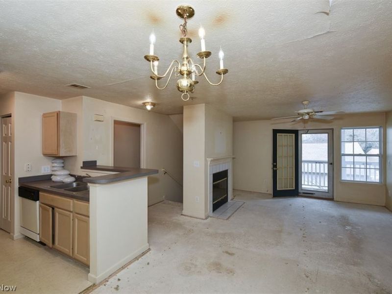 29828 Center Ridge Drive , Unit 217, Westlake, OH 44145 Photo 4