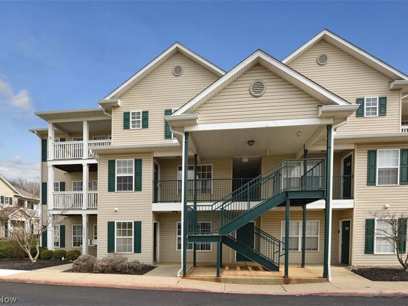 29828 Center Ridge Drive , Unit 217, Westlake, OH 44145 Photo 6