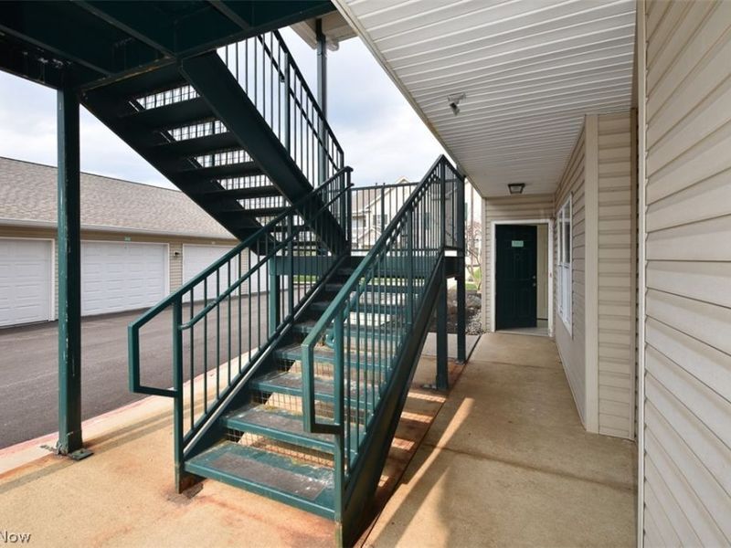 29828 Center Ridge Drive , Unit 217, Westlake, OH 44145 Photo 8