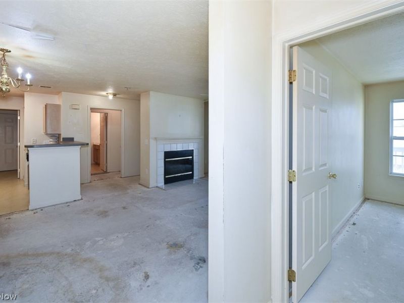 29828 Center Ridge Drive , Unit 217, Westlake, OH 44145 Photo 9