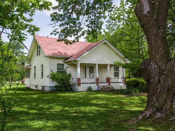 1405 US-59 Highway, Princeton, KS 66078