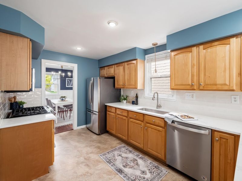 519 E Torrence Road, Columbus, OH 43214 Photo 14