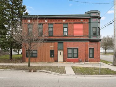 940 3rd Street E, Saint Paul, MN 55106