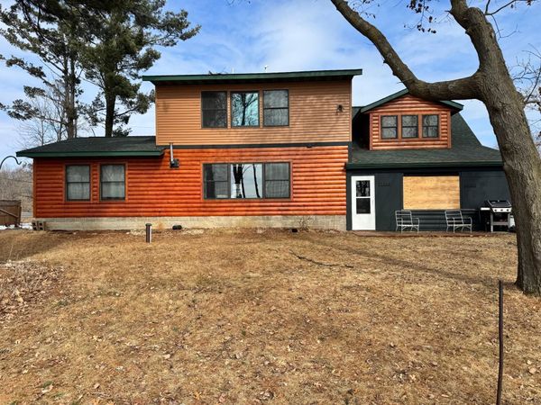 1652 250th Avenue , Luck, WI 54853