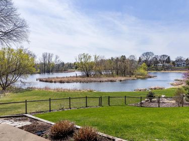 5621 Interlachen Circle , Edina, MN 55436