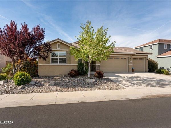 654 St Andrews Drive, Dayton, NV 89403