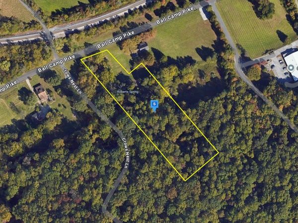 7960 Ball Camp Pike , Knoxville, TN 37931