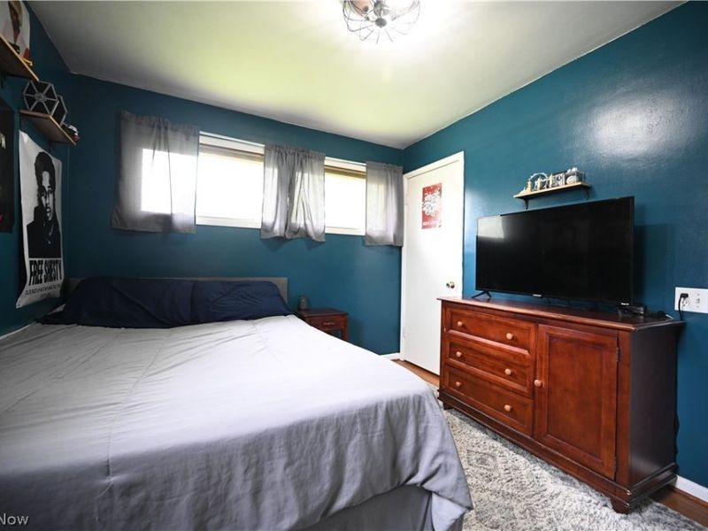 1911 39th Street NE, Canton, OH 44705 Photo 15