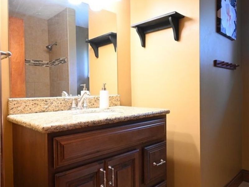 1911 39th Street NE, Canton, OH 44705 Photo 16