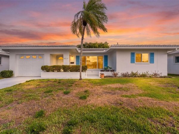 4517 101ST AVENUE N, Unit 2, PINELLAS PARK, FL 33782