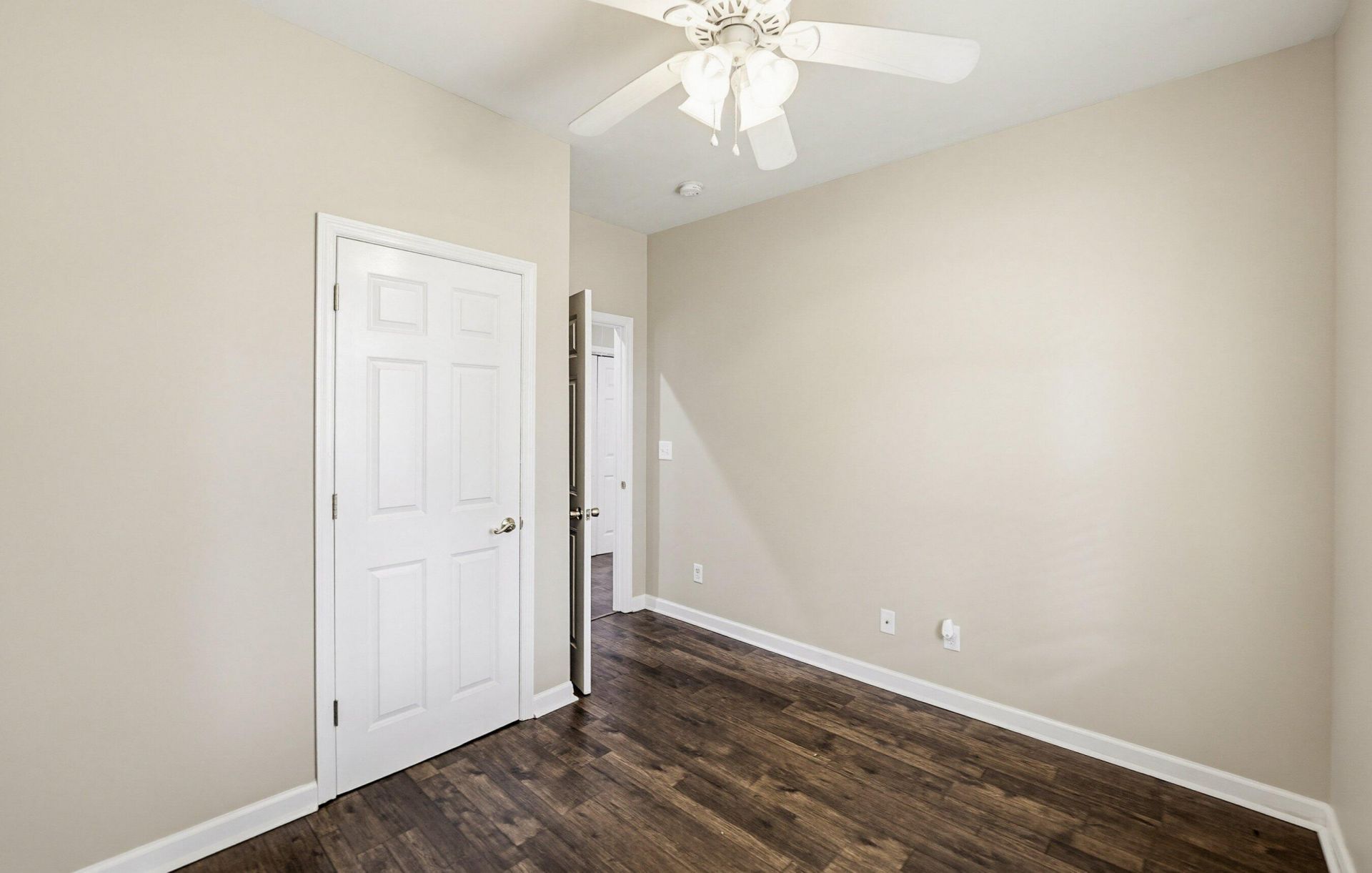 2216 Trask Parkway Photo 12