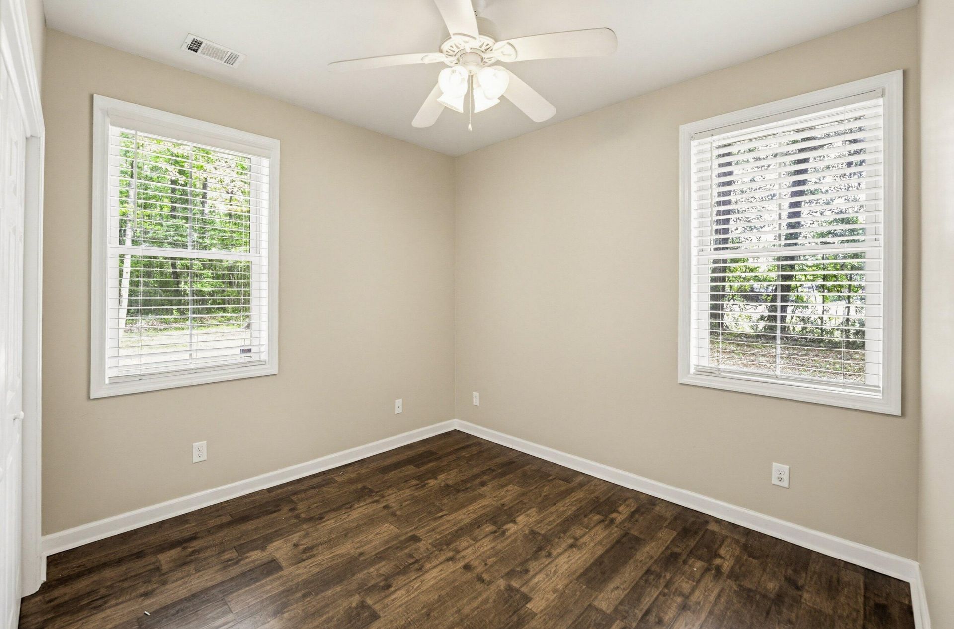 2216 Trask Parkway Photo 14