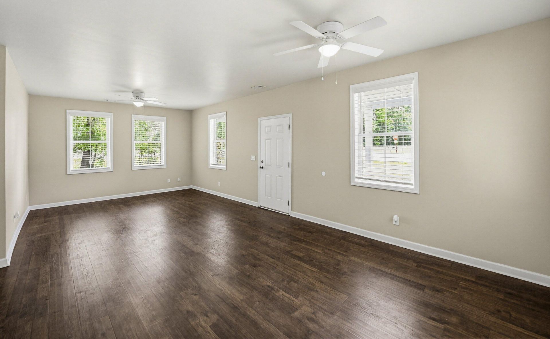 2216 Trask Parkway Photo 6