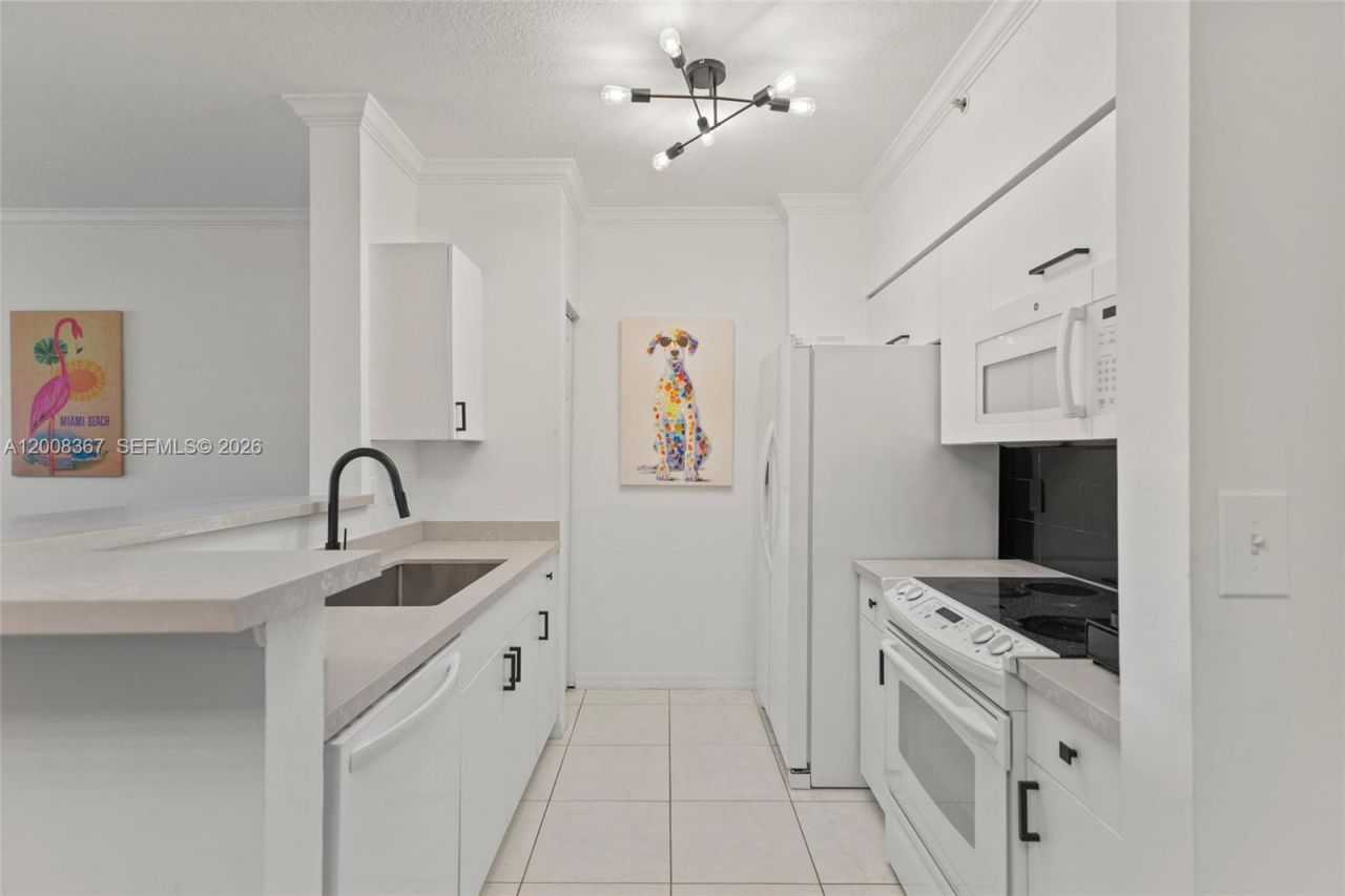 6831 SW 44th St , Unit 101, Miami, FL 33155 Photo