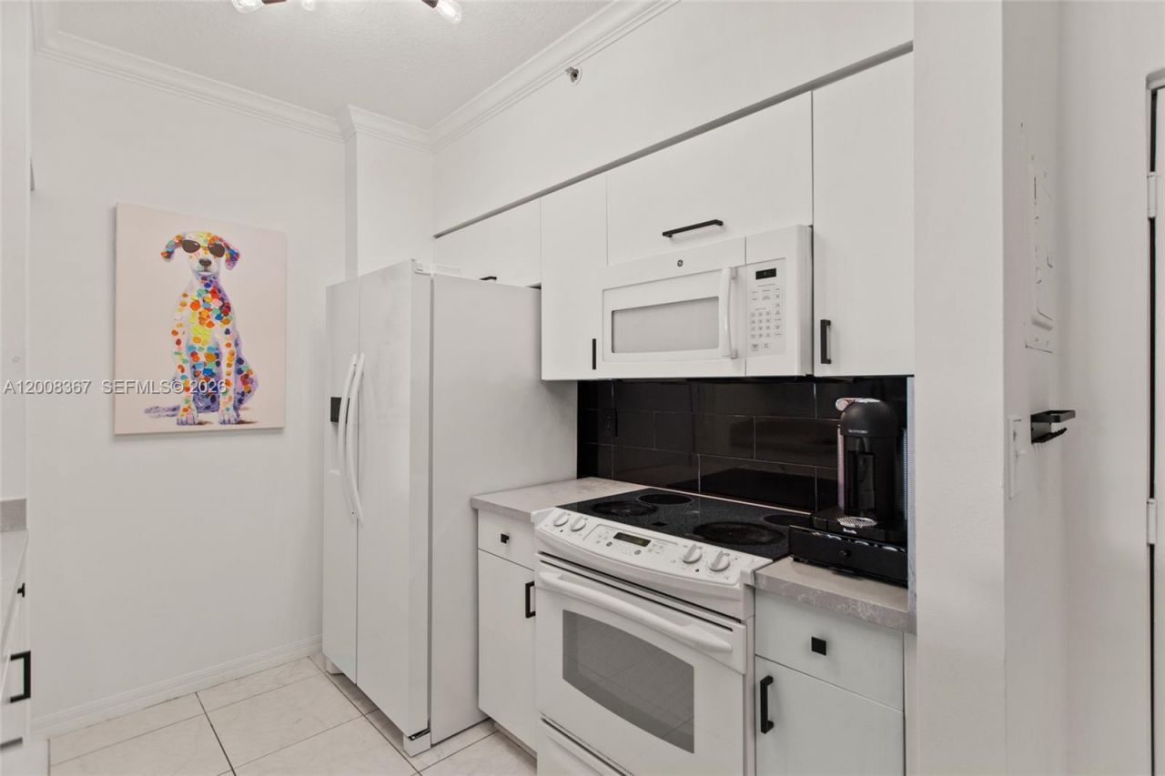 6831 SW 44th St , Unit 101, Miami, FL 33155 Photo