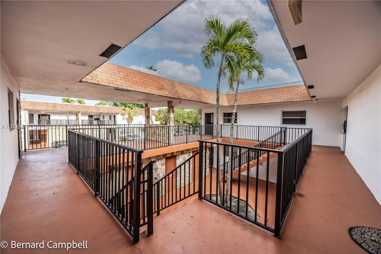 321 SW 1st Ct , Unit K-5, Pompano Beach, FL 33060 Photo