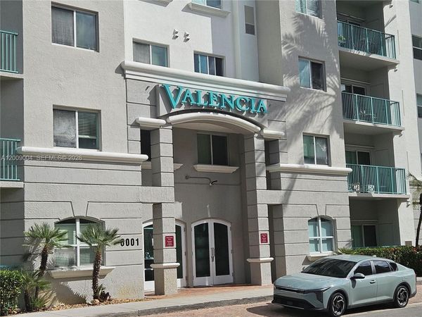 6001 SW 70th St , Unit 655, South Miami, FL 33143