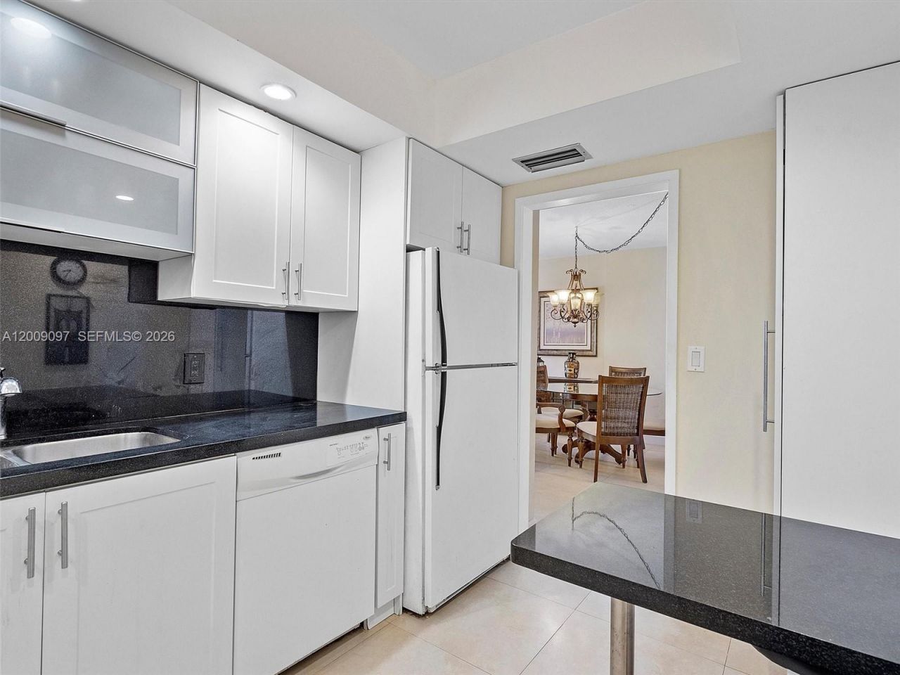 400 Kings Point Dr , Unit 229, Sunny Isles Beach, FL 33160 Photo