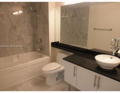 31 SE 5th St, Unit 2807, Miami, FL 33131 Photo