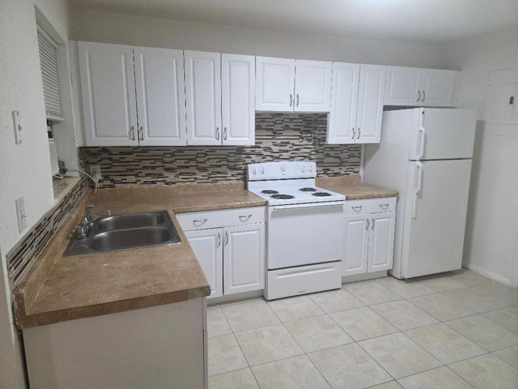 3800 SW 2nd Court, Unit 1-6, Fort Lauderdale, FL 33312 Photo