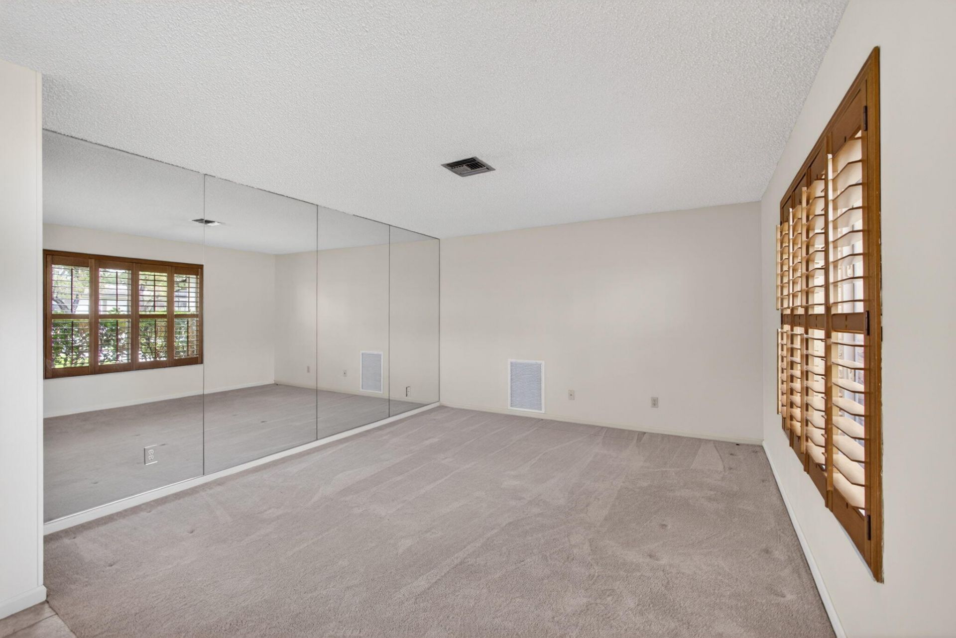 9820 Jonquil Circle N, Palm Beach Gardens, FL 33410 Photo