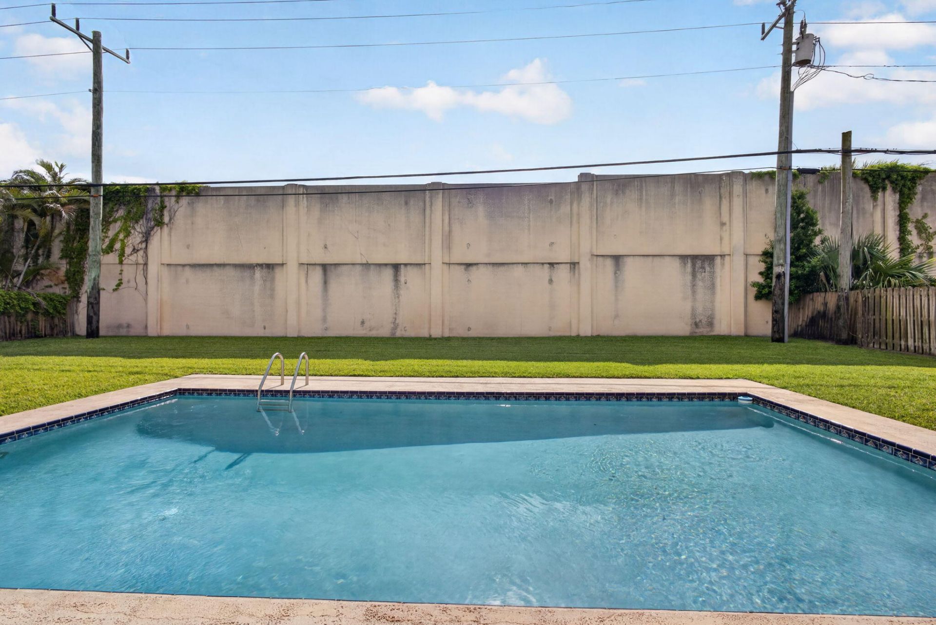 9820 Jonquil Circle N, Palm Beach Gardens, FL 33410 Photo