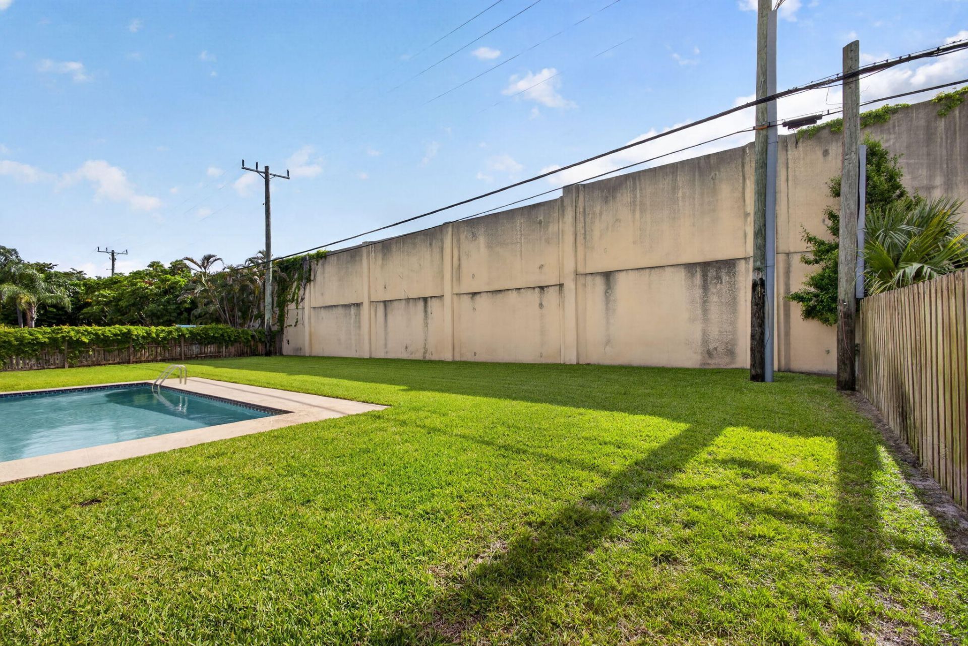 9820 Jonquil Circle N, Palm Beach Gardens, FL 33410 Photo